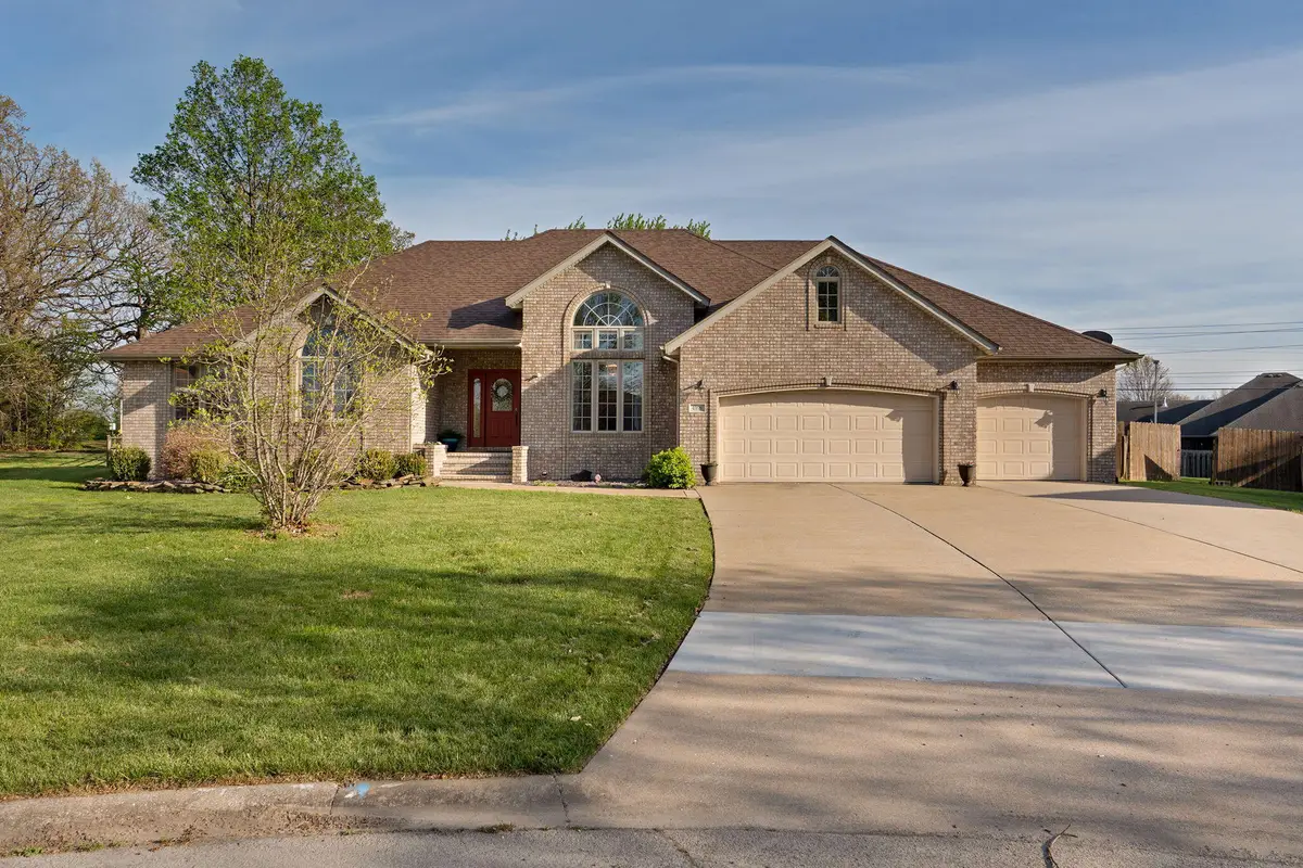 4976 S Eldon Avenue, Springfield, MO 65810 - #1