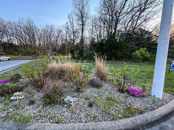 641 S Caden Place, Fair Grove, MO 65648