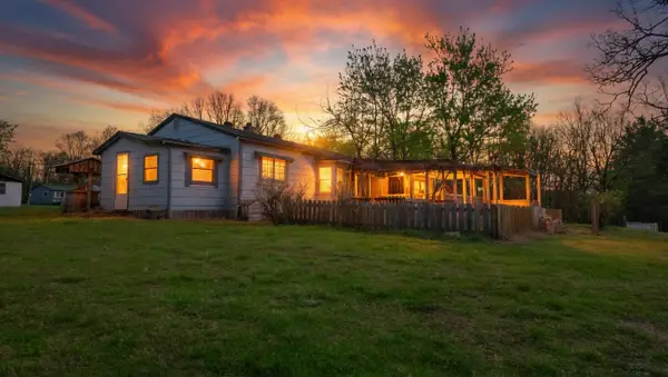 1079 Ff Highway, Alton, MO 65606