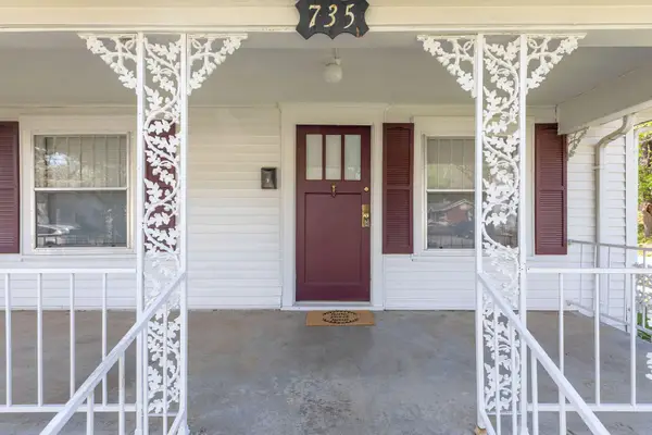 735 S Missouri Avenue, Springfield, MO 65806