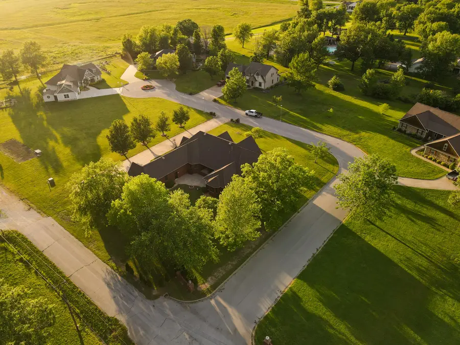 1 Shamrock Drive, Lamar, MO 64759 - #3