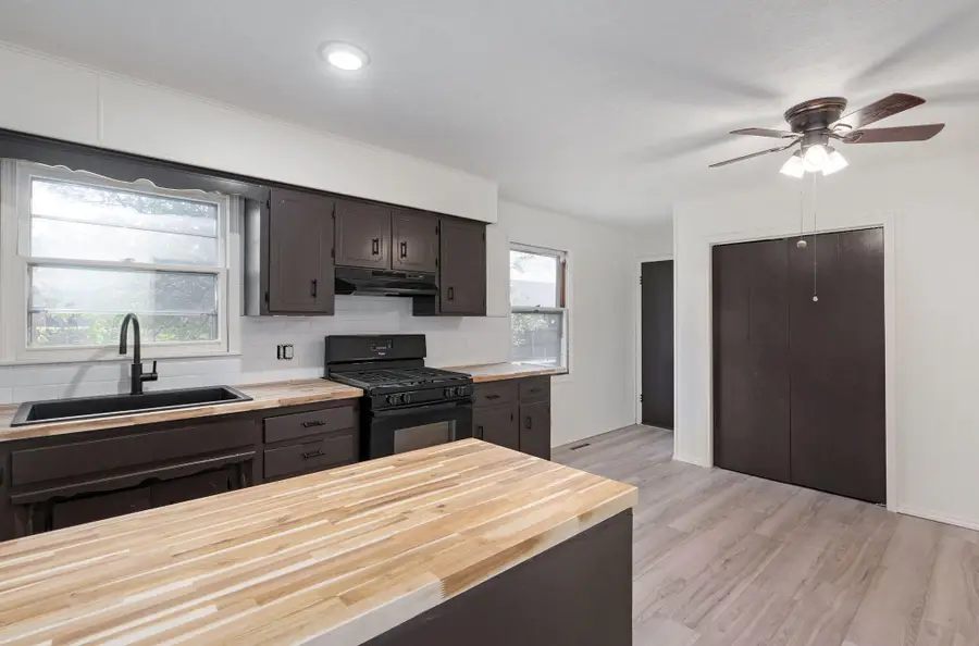 2316 W Page Street, Springfield, MO 65802 - #3