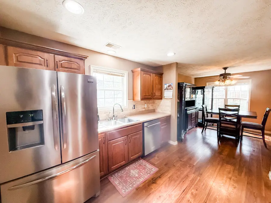 150 Ellen Court, Hollister, MO 65672 - #3