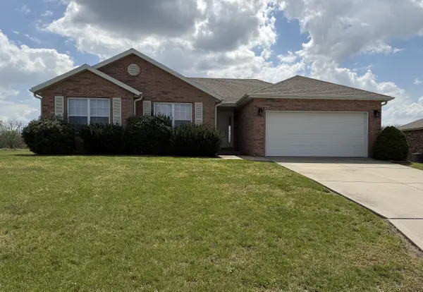 220 Kori Court, Mt Vernon, MO 65712