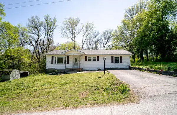 608 Osage Street, Seneca, MO 64865