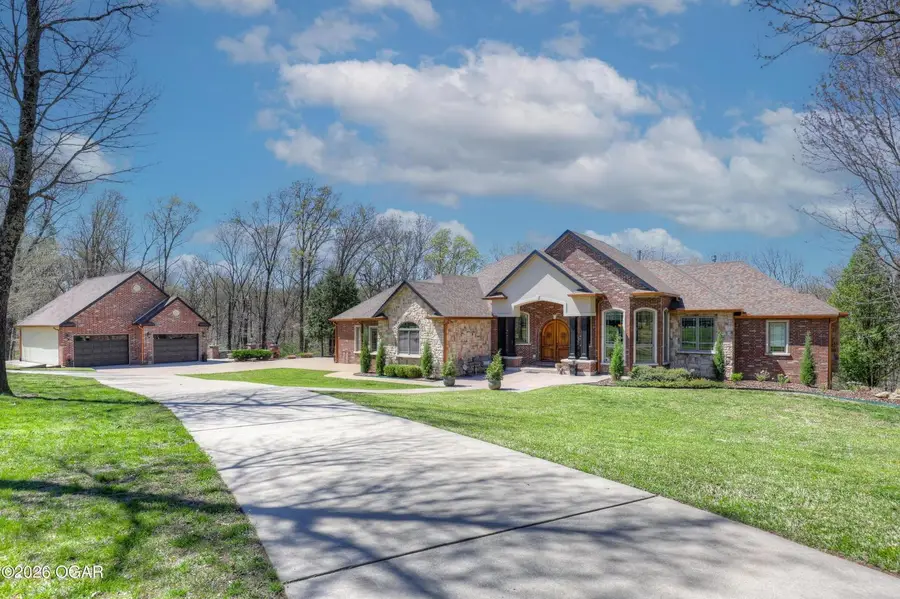 4550 Goldfinch Road, Joplin, MO 64804 - #2