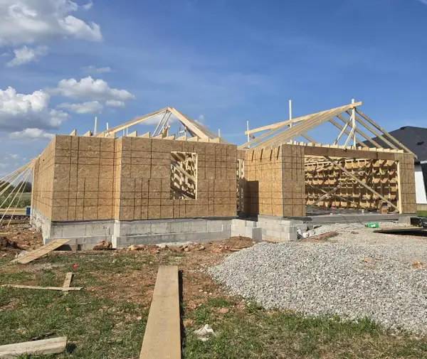 243 Kori Court, Mt Vernon, MO 65712