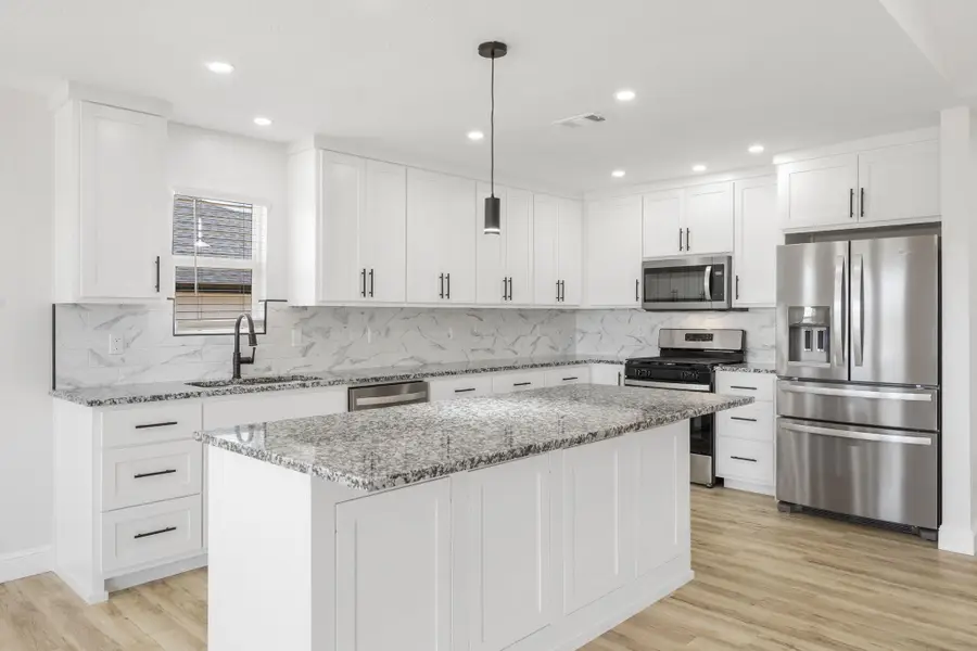 243 Kori Court, Mount Vernon, MO 65712 - #2