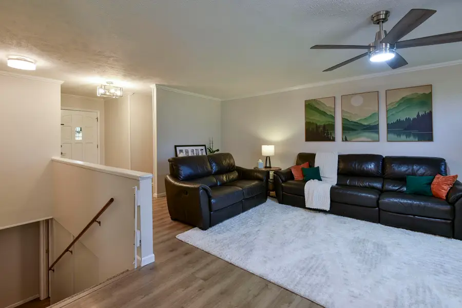 3409 S Rogers Avenue, Springfield, MO 65804 - #2