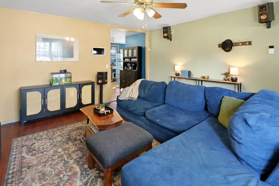 801 E Guinevere Street, Springfield, MO 65807 - #3