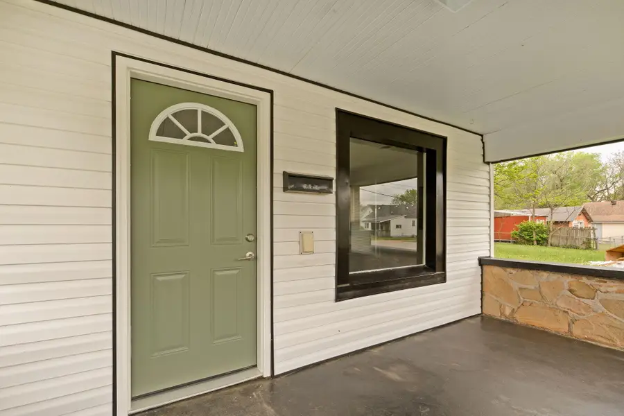 1850 N Weller Avenue, Springfield, MO 65803 - #3