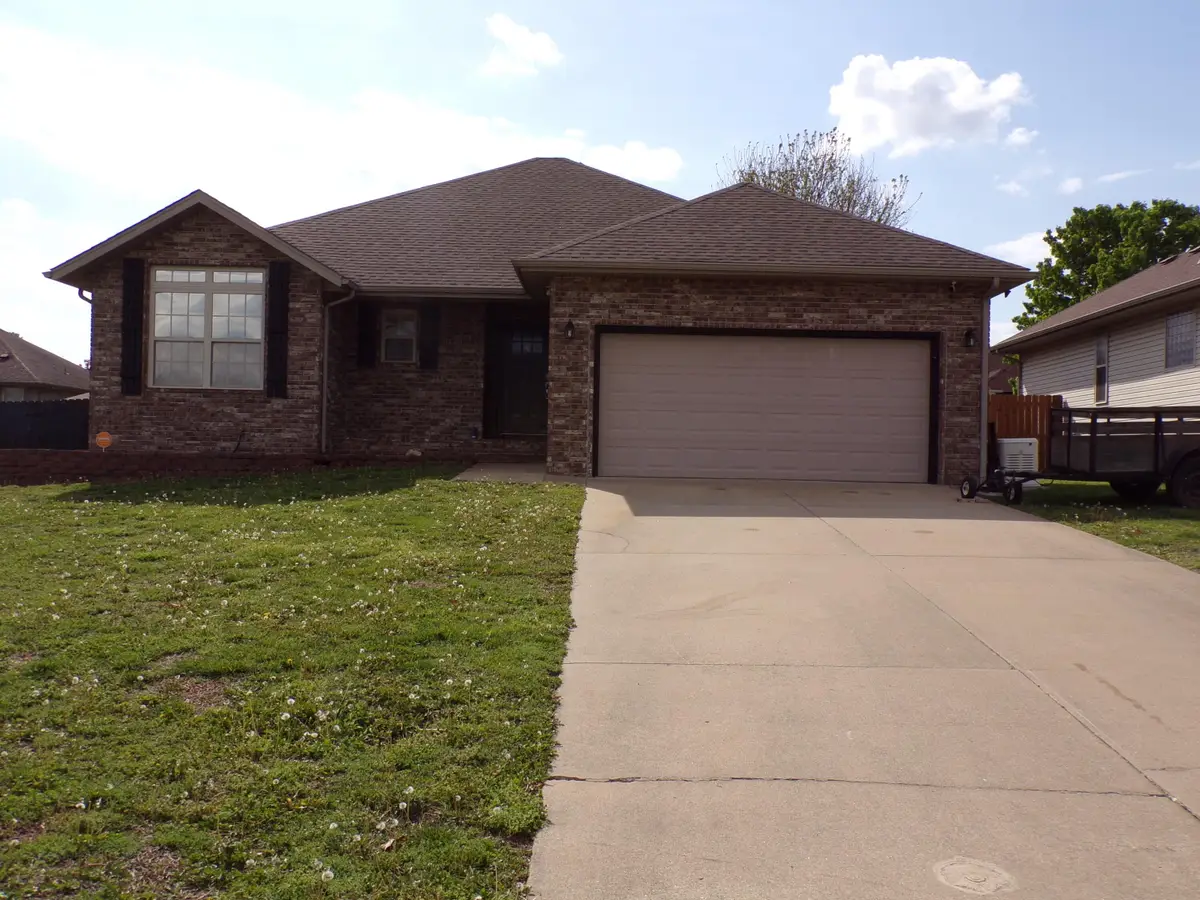 3209 N Laurel Avenue, Springfield, MO 65803 - #1
