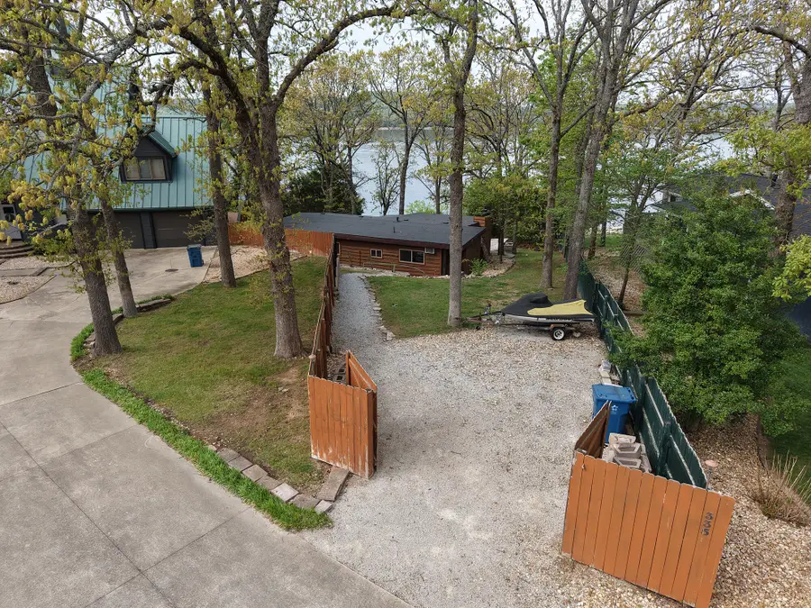 337 Parkside Drive, Hollister, MO 65672 - #2