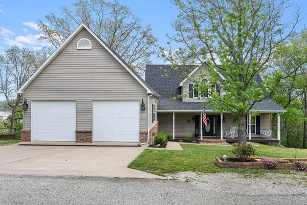 27276 E Lakeview Lane, Eagle Rock, MO 65641