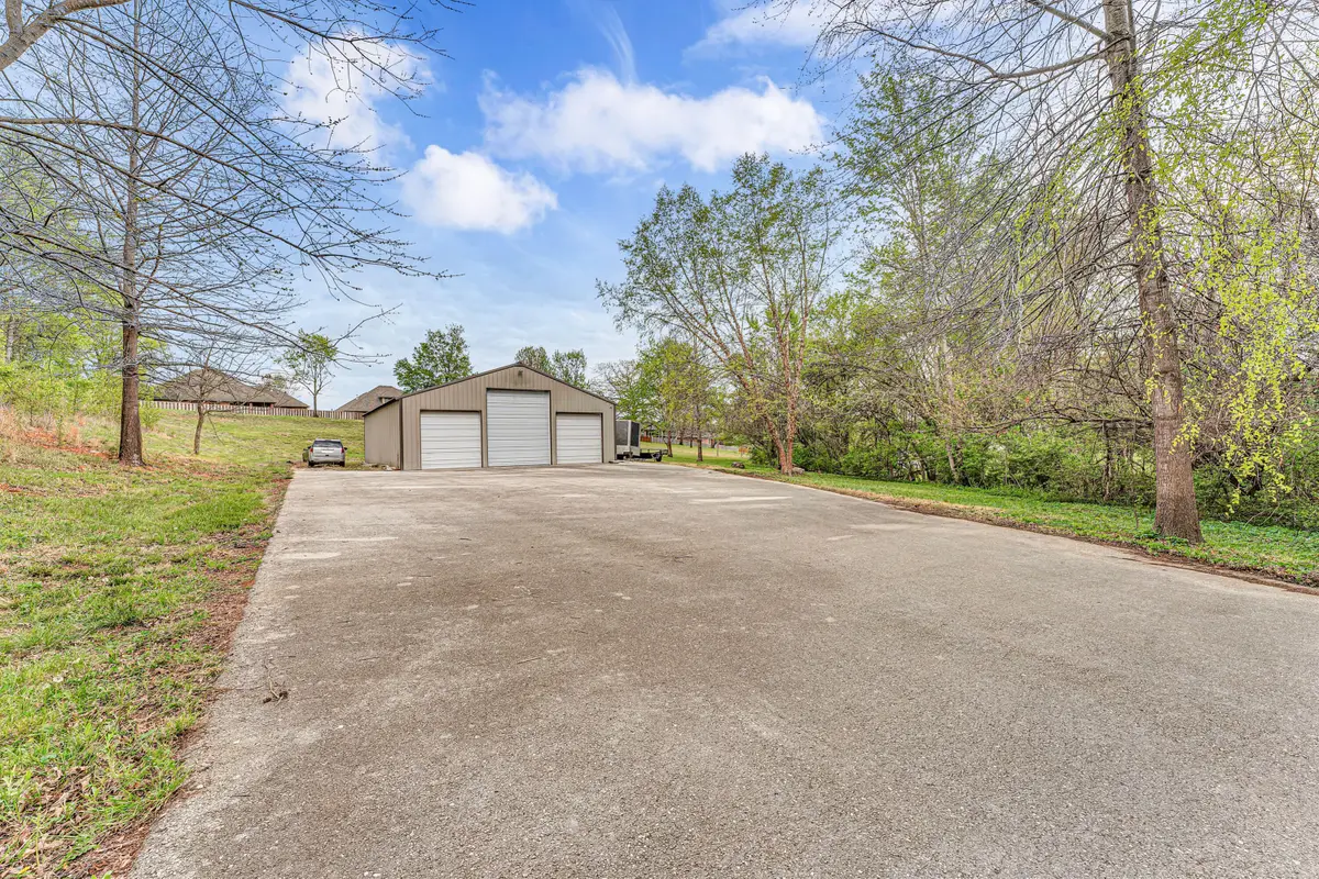 308 N Hightower Avenue, Nixa, MO 65714 - #1