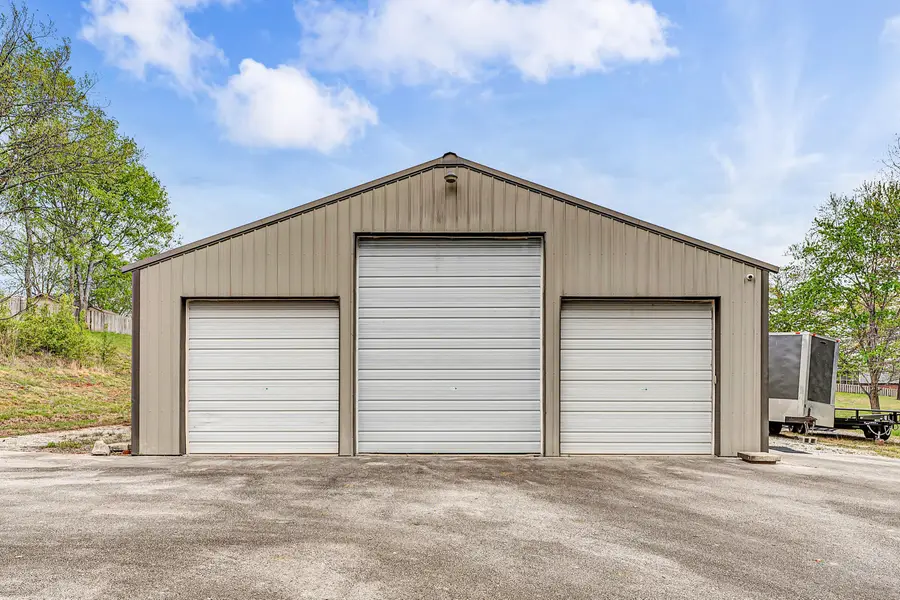 308 N Hightower Avenue, Nixa, MO 65714 - #2