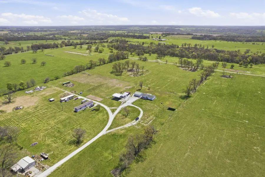 575 Lawrence 2075, La Russell, MO 64848 - #3