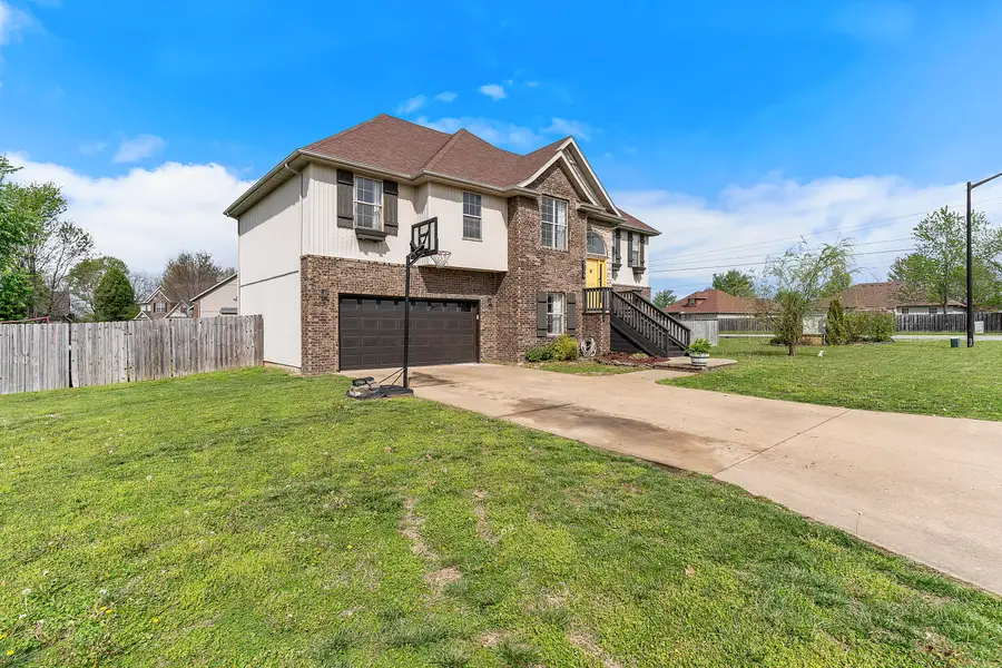 5309 N 11th Avenue, Ozark, MO 65721 - #2