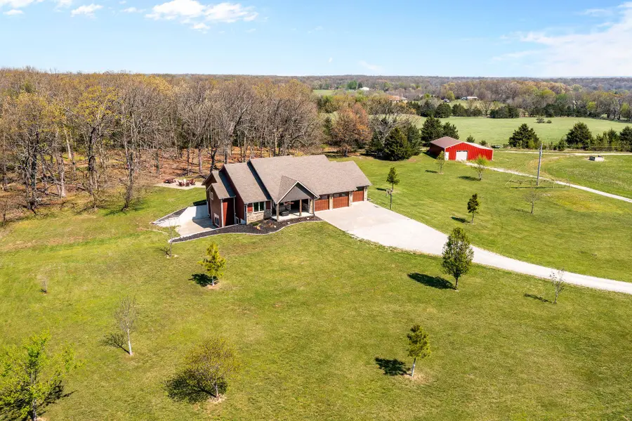 3107 S Farm Rd 45, Republic, MO 65738 - #3