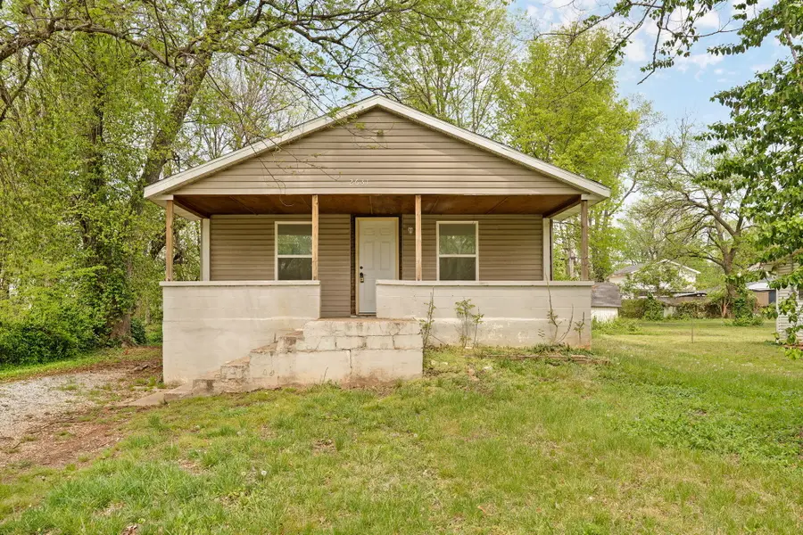 2631 W Madison Street, Springfield, MO 65802 - #2