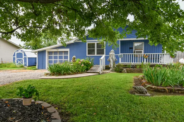 622 E Madison Street, Marshfield, MO 65706