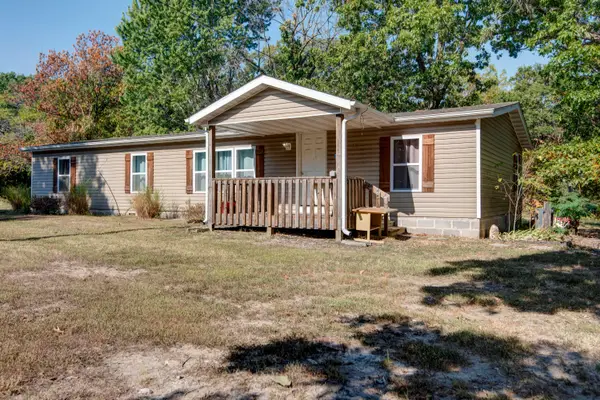 7197 N State Highway 125, Strafford, MO 65757