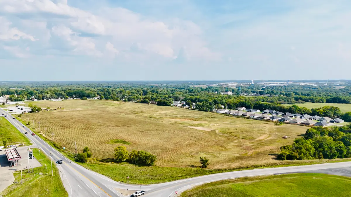 6922 E 7th Street, Duenweg, MO 64841 - #1