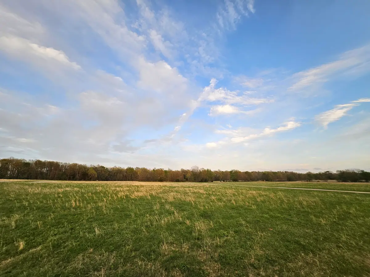 000 Lawrence 2210, Monett, MO 65708 - #1