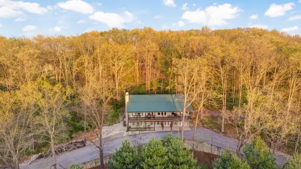 186 Bristlecone Drive, Ozark, MO 65721