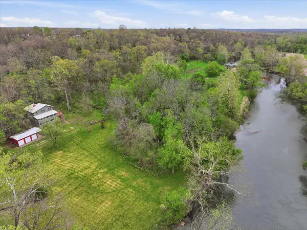 82 Watermill Road, Buffalo, MO 65622