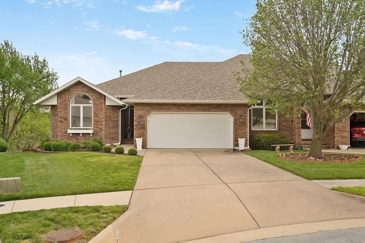 378 E Degraffenreid Street, Springfield, MO 65810 - #1