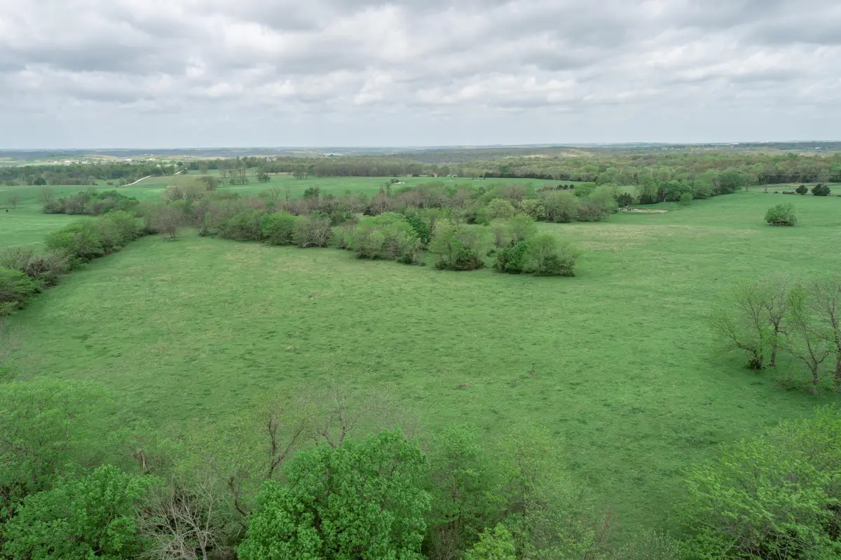 000 E 500th Road, Bolivar, MO 65613 - #1