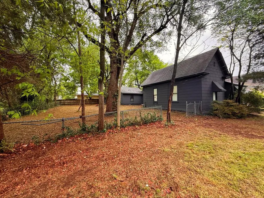 2224 N Rogers Avenue, Springfield, MO 65803 - #3