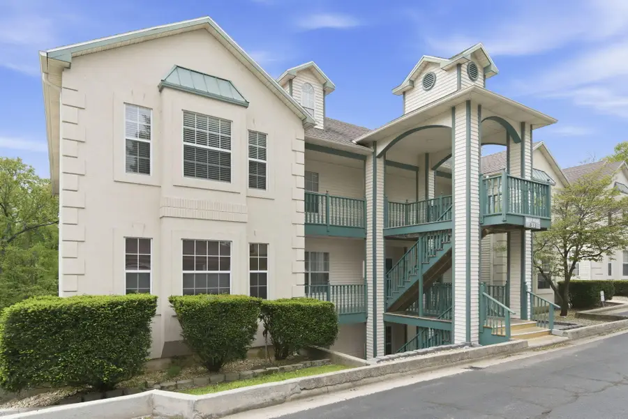 129 The Bluffs #Apt 1, Branson, MO 65616 - #2