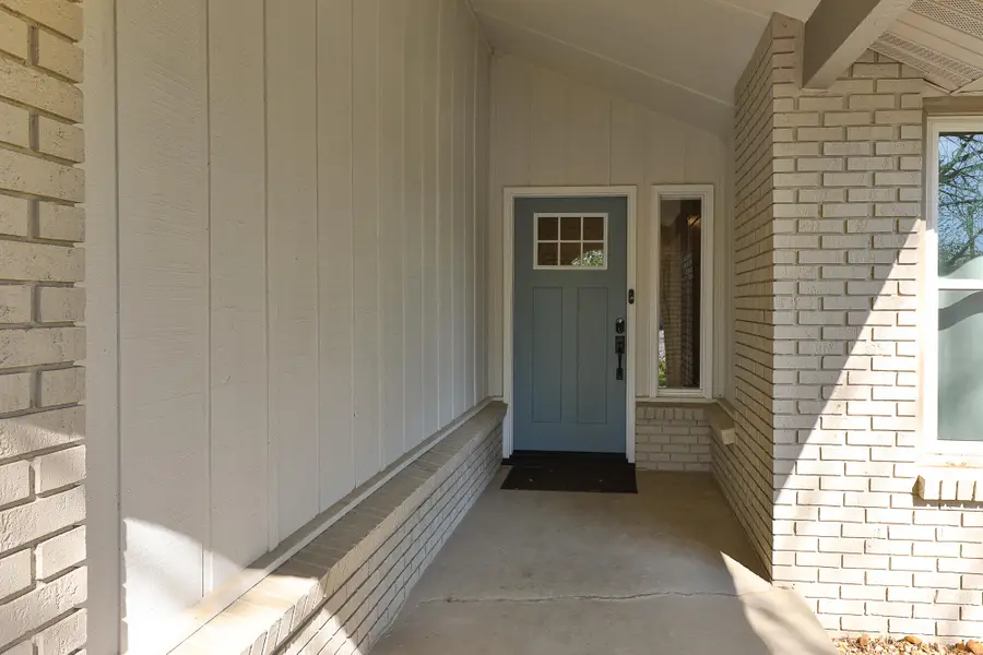 535 E Lasalle Street, Springfield, MO 65807 - #3