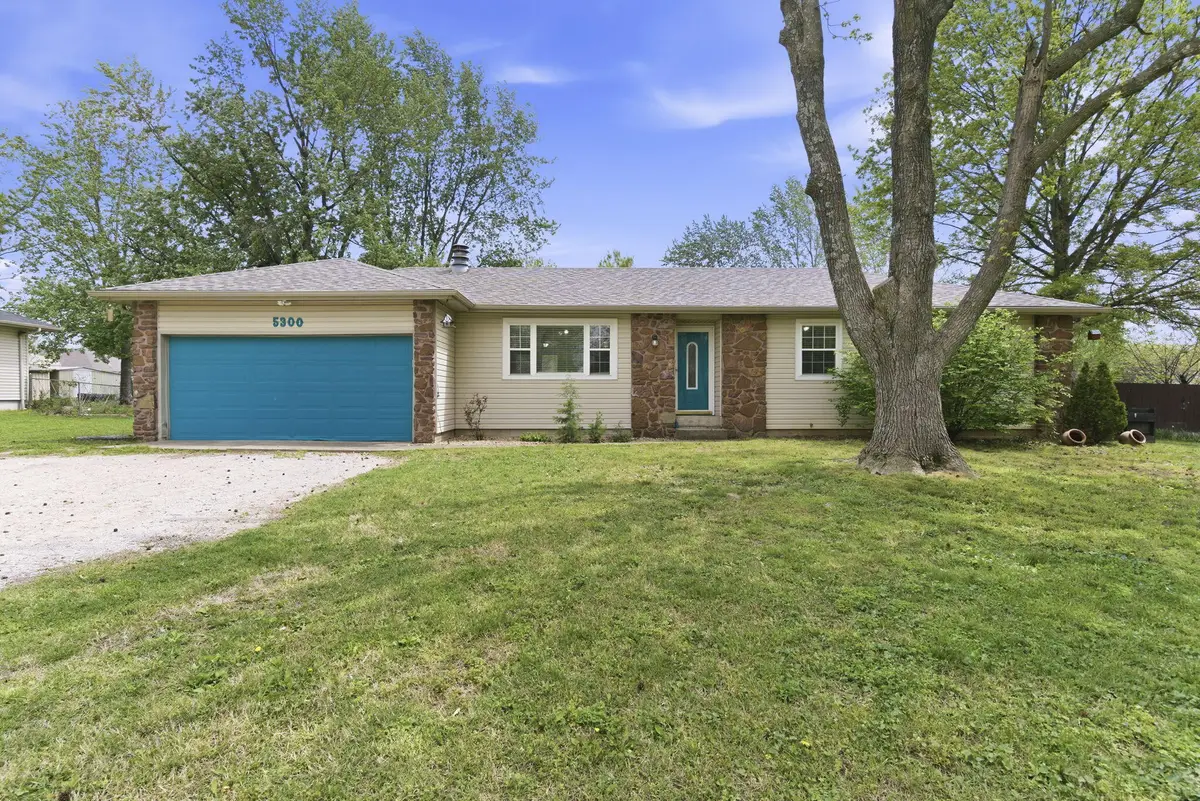 5300 S Allen Avenue, Battlefield, MO 65619 - #1