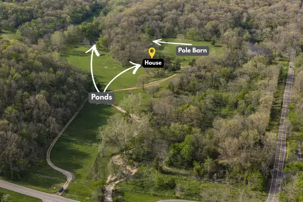 8431 E Division Street, Strafford, MO 65757