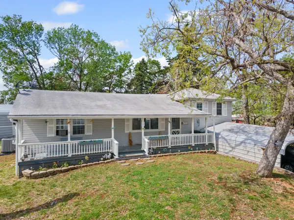 26625 Carefree Lane, Warsaw, MO 65355