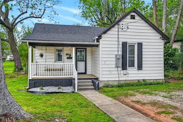 1311 E Locust Street, Springfield, MO 65803
