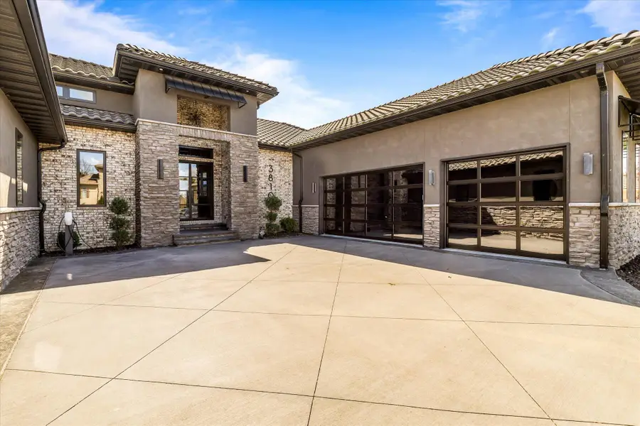 3810 E Knollwood Drive, Ozark, MO 65721 - #2