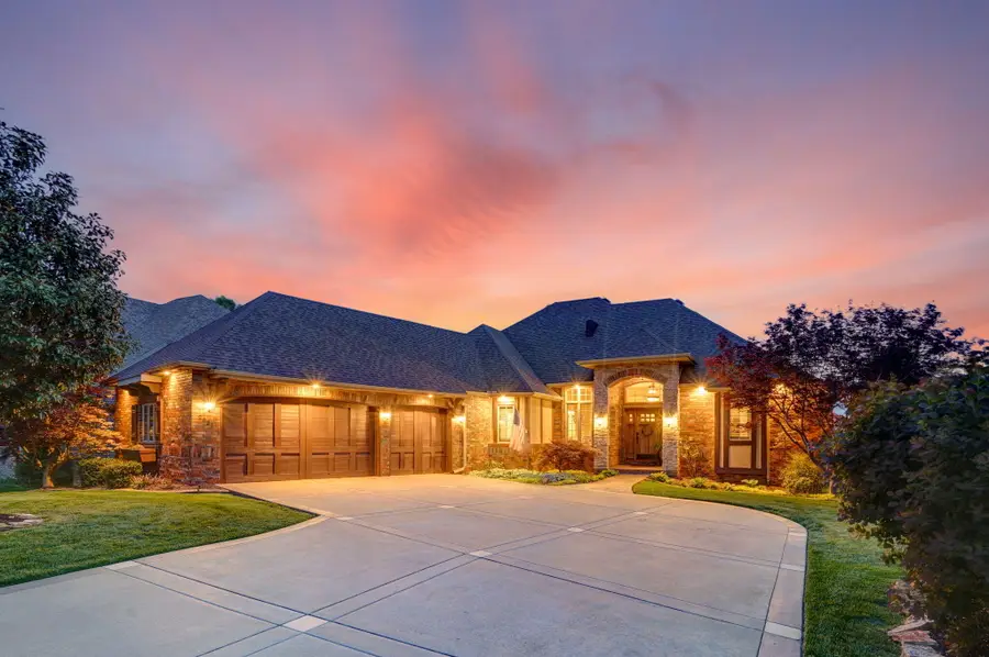 2822 E Woodford Street, Springfield, MO 65804 - #2