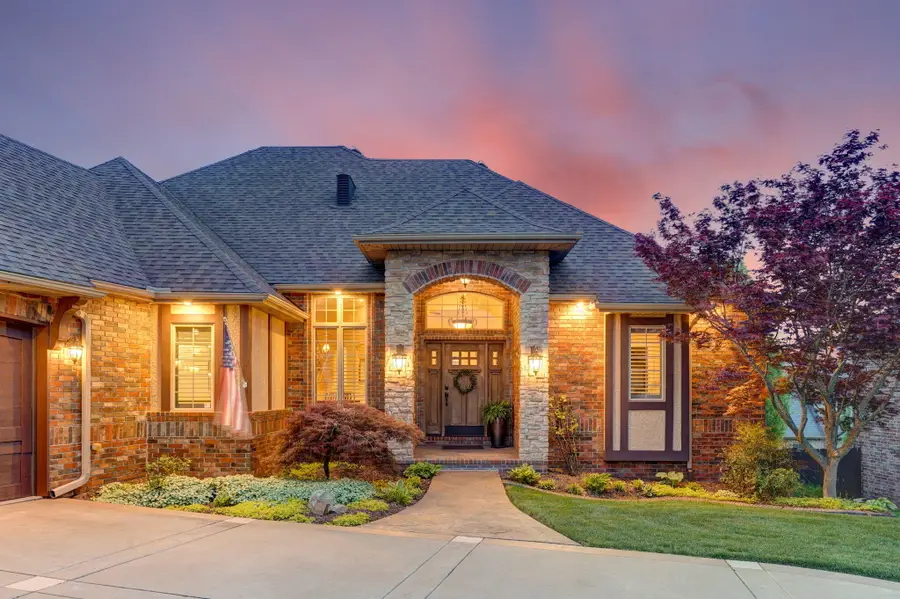 2822 E Woodford Street, Springfield, MO 65804 - #3