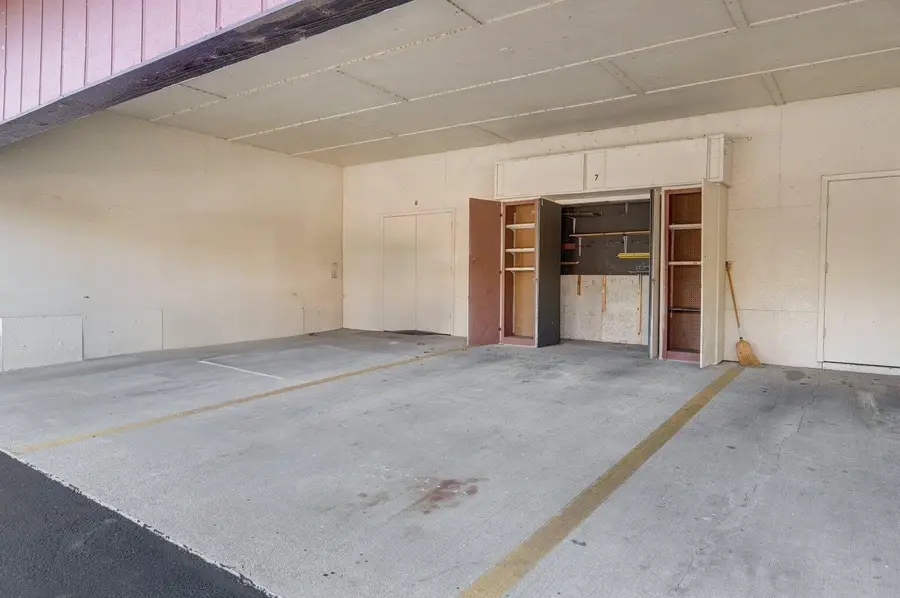 130 Wilshire Drive #32, Hollister, MO 65672 - #3