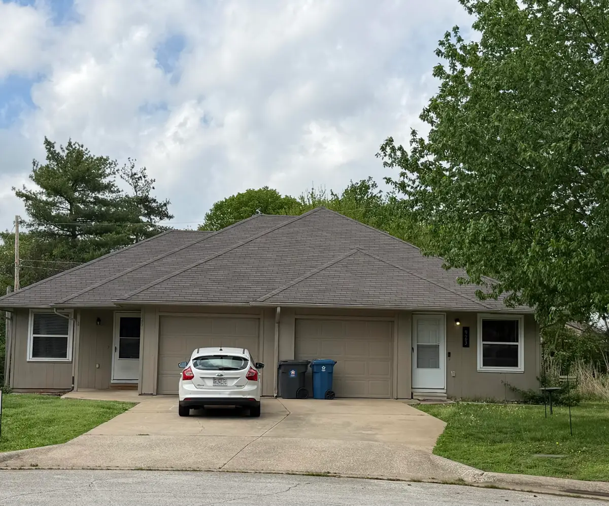 923 925 W Raynell Street, Springfield, MO 65807 - #1