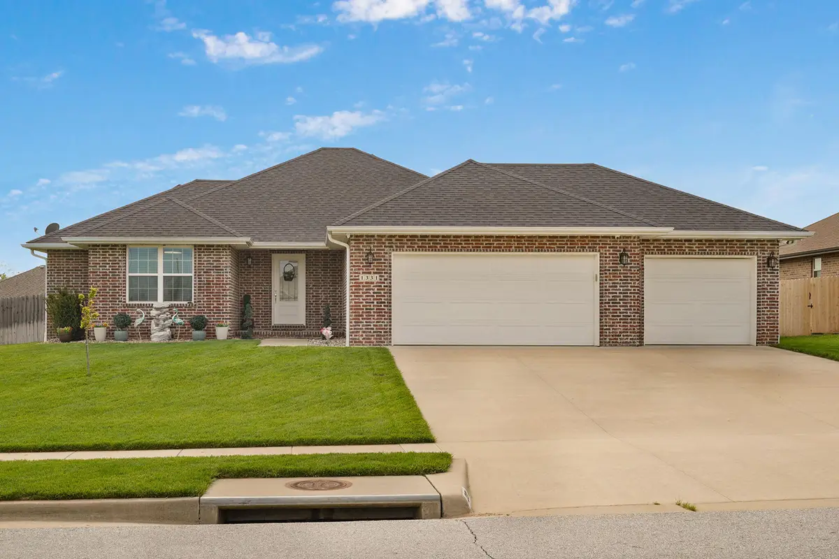 1331 S Strasbourg Avenue, Springfield, MO 65802 - #1