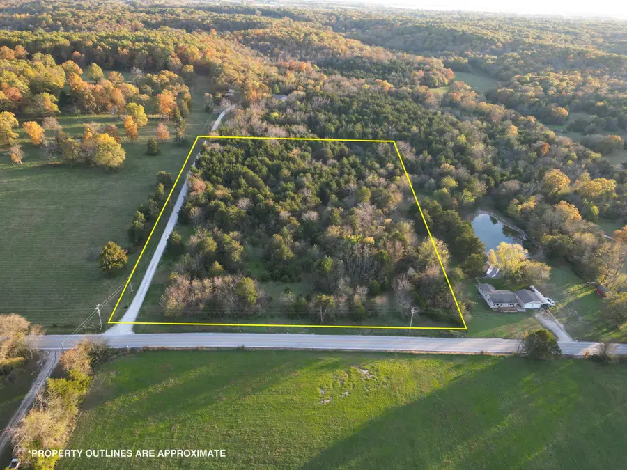 000 N Farm Rd 125, Springfield, MO 65803 - #2