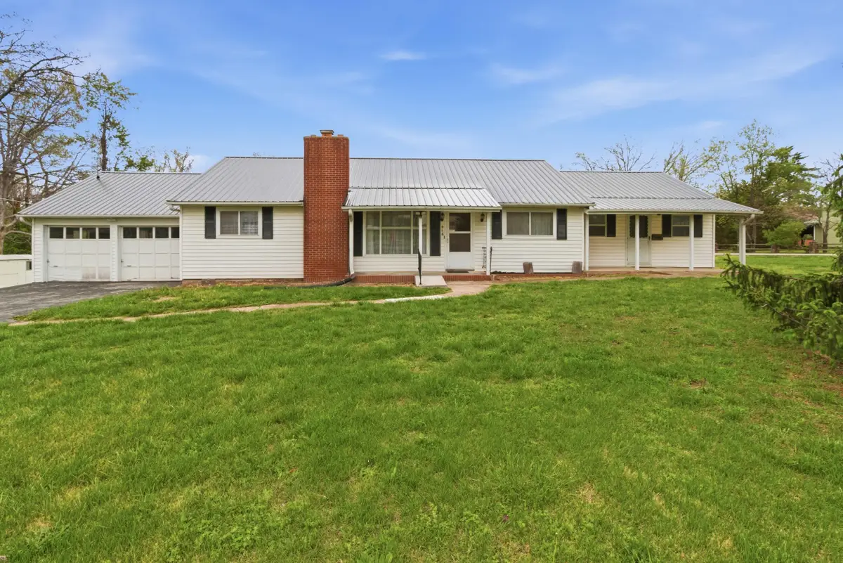 916 Sommerfield Drive, Houston, MO 65483 - #1