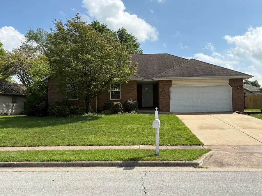 3242 W Mcclernon Street, Springfield, MO 65803 - #2