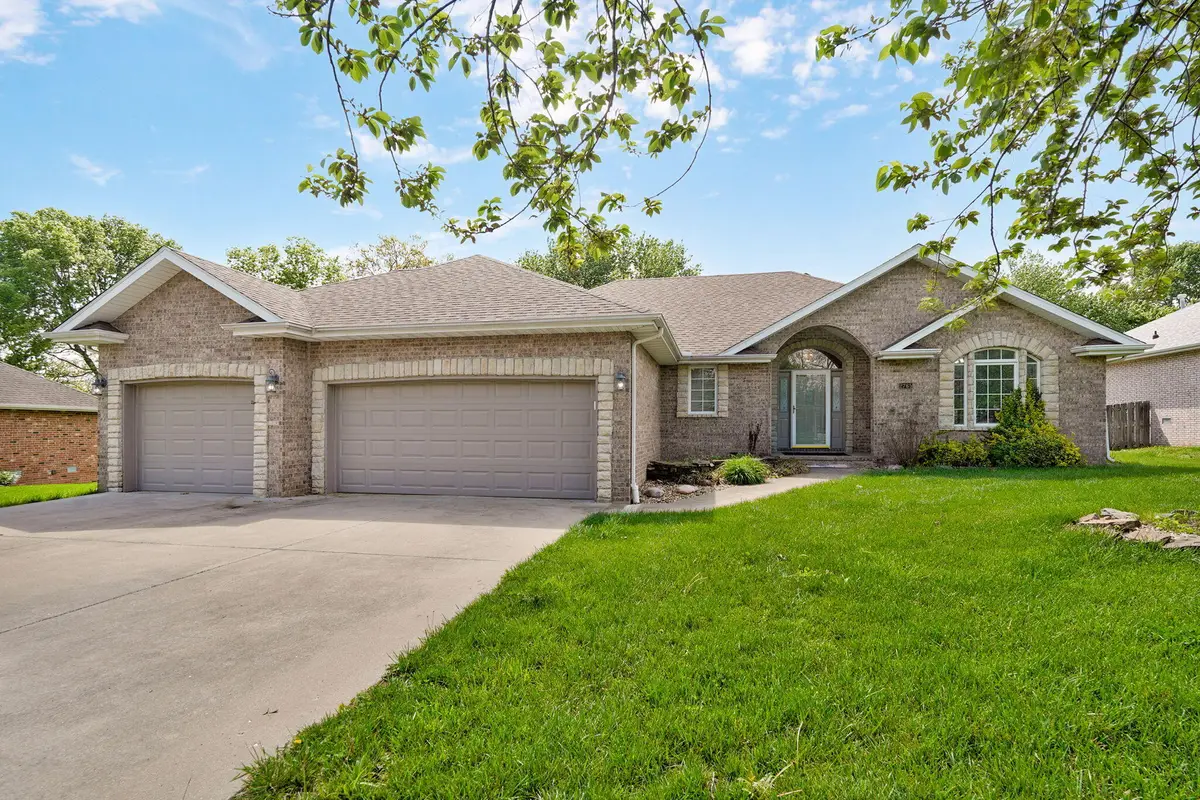 2765 S Marlborough Avenue, Springfield, MO 65807 - #1