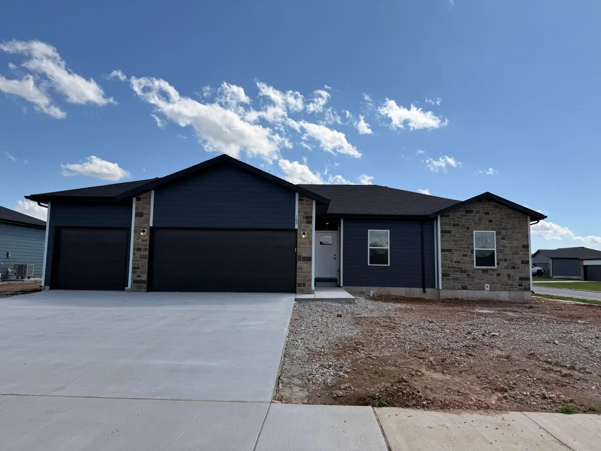 109 Bailey Drive, Mount Vernon, MO 65712 - #1